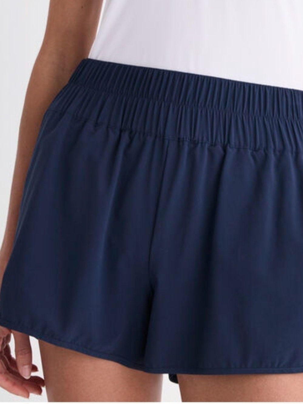Vineyard Vines Performance Navy Elastic-Waist Shorts NWT Size L